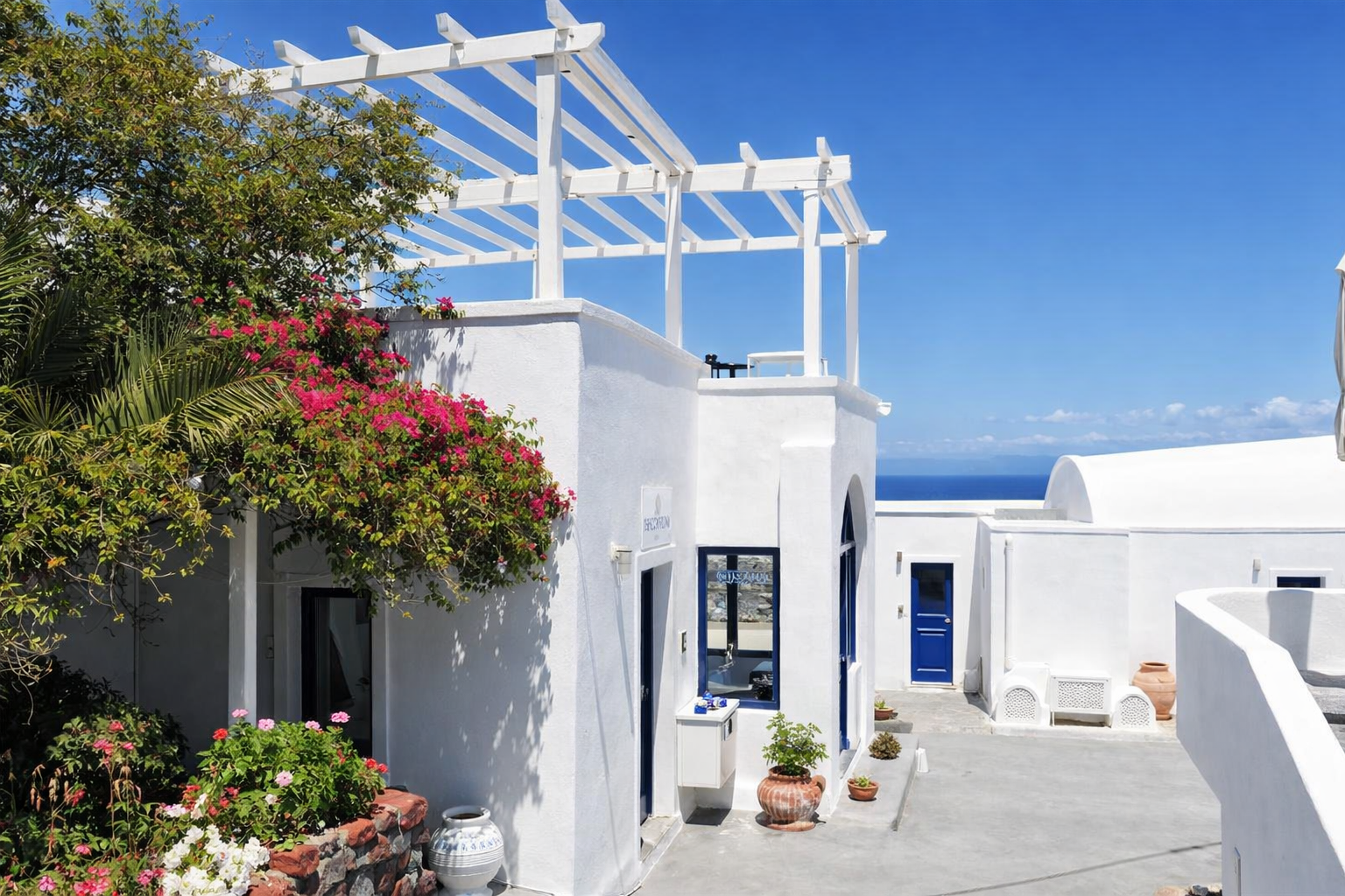 Hotiday Santorini Sea View