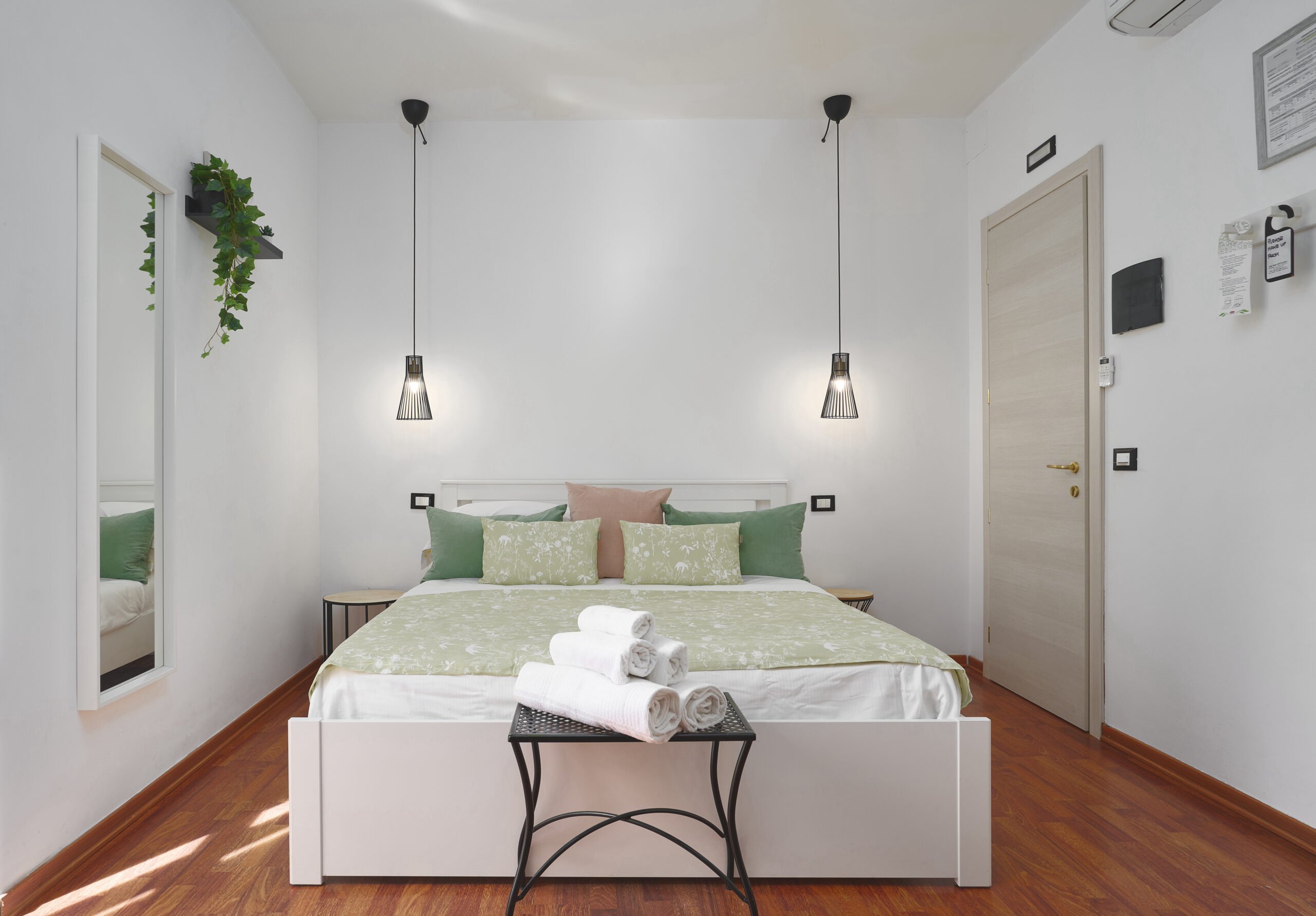 Hotiday La Spezia Quiet Night