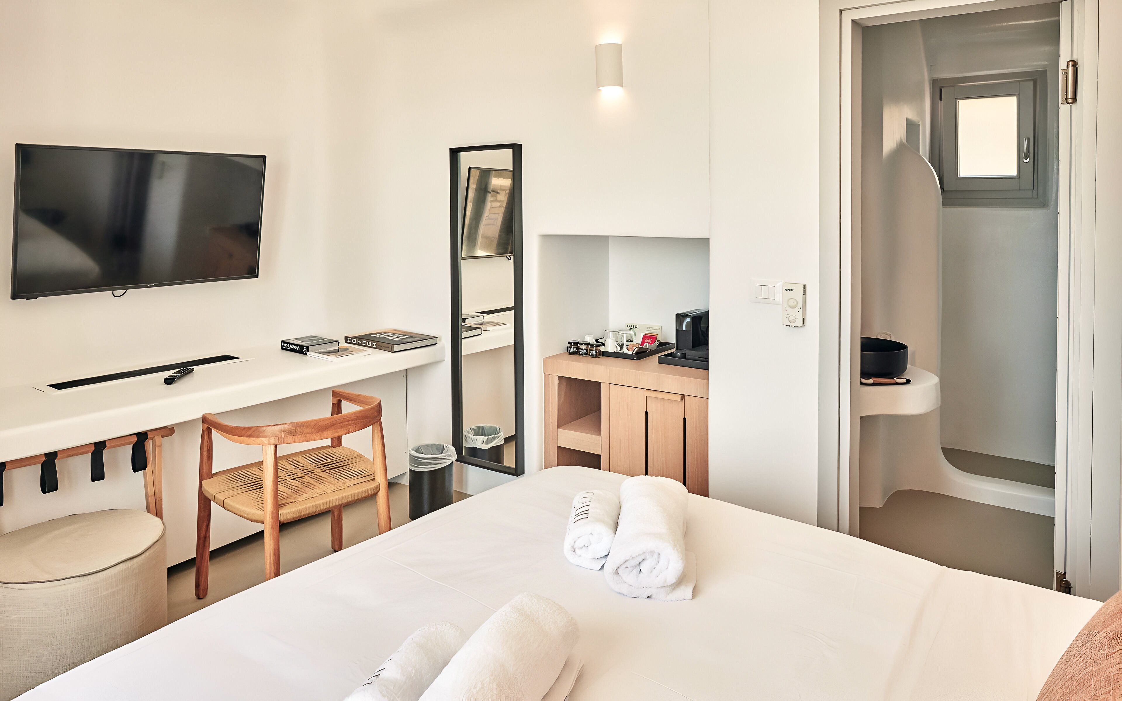 Camera Matrimoniale Deluxe con Balcone e Vista Mare