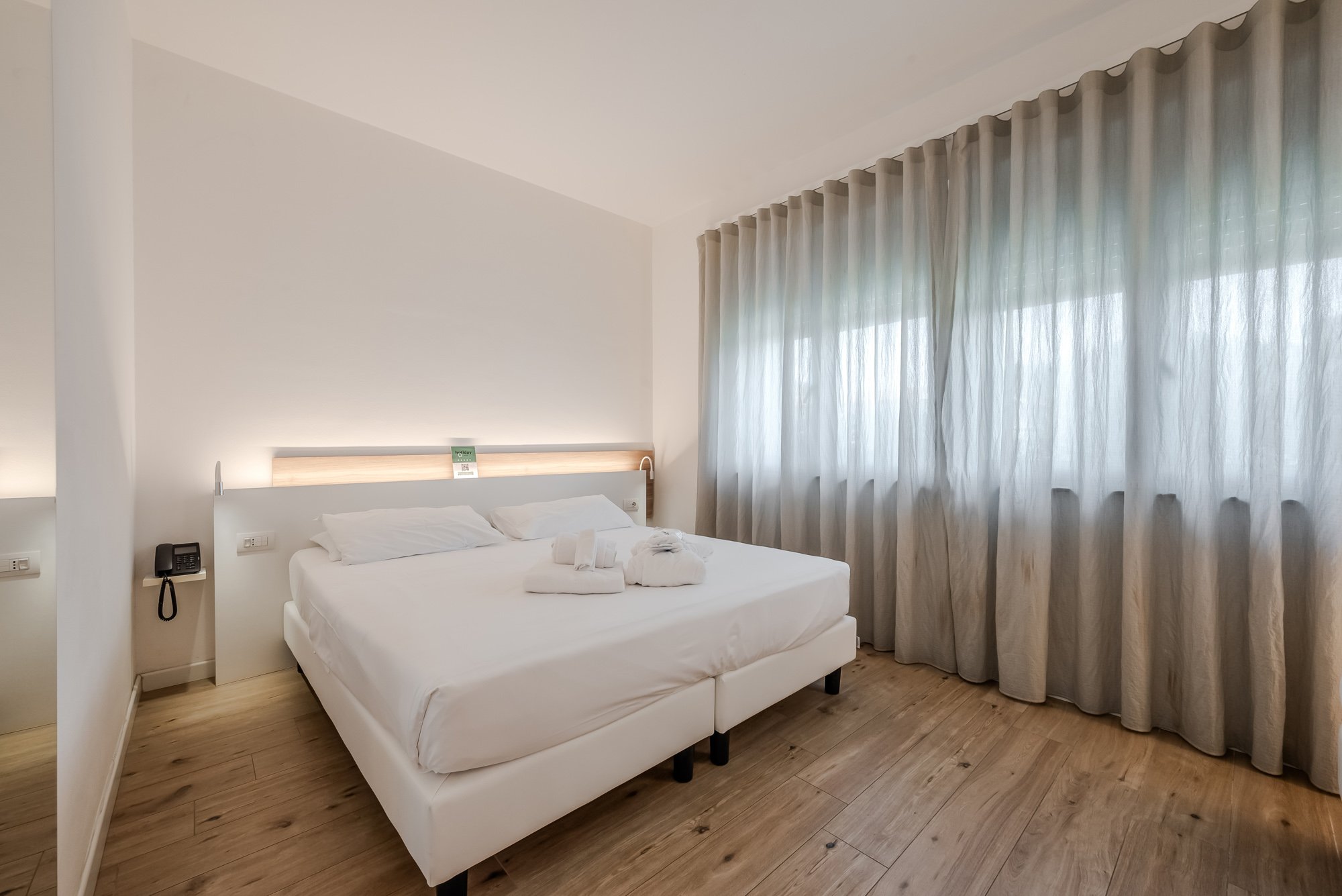 Camera Tripla Comfort